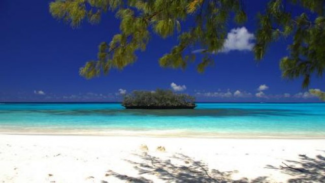 リフー島・日帰りツアー