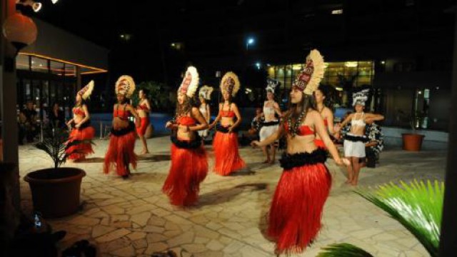 アイランド・ディナーショー