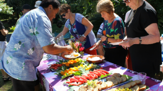 ラロトンガ島ディスカバリーツアー(混載バス)