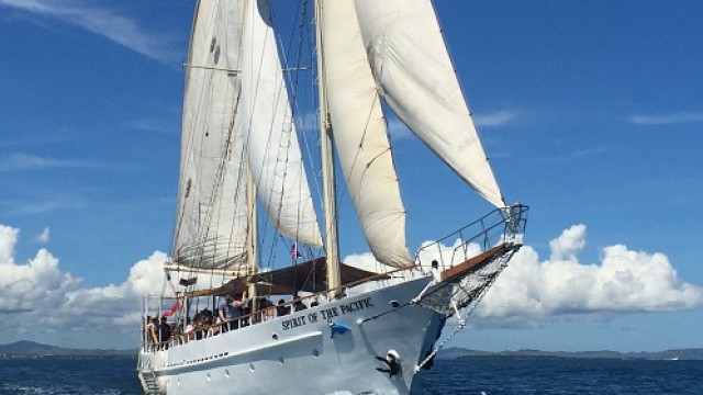 アイランド＆リーフ（1日）クルーズ